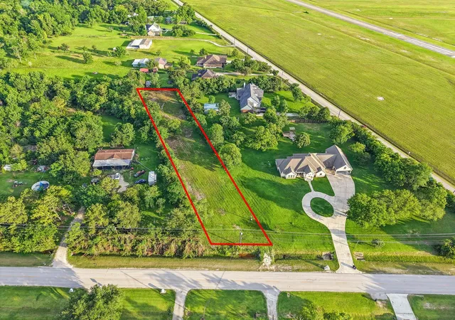 Photo 3 of Land for sale at 906 E Archer Rd, Baytown, TX 77521 | MLS# 21270288 | Listing updated on 2026-07-21