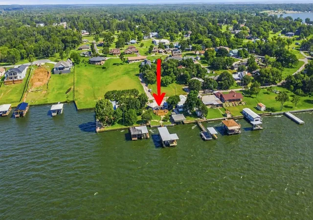 2nd image of 151 Lakeview Dr, Pointblank, TX 77364 | MLS# 54451187
