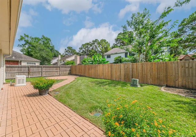 Photo 3 of Sale Pending at 16215 Wemyss Bay Rd, Houston, TX 77095 | MLS# 20084469 | Listing updated on 2026-09-20