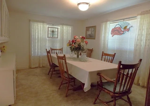 Photo 3 of Sale Pending at 1501 Pecan St, Brenham, TX 77833 | MLS# 4718777 | Listing updated on 2026-09-11