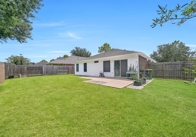 20th image of 3115 Berryfield Ln, Pearland, TX 77581 | MLS# 49439343