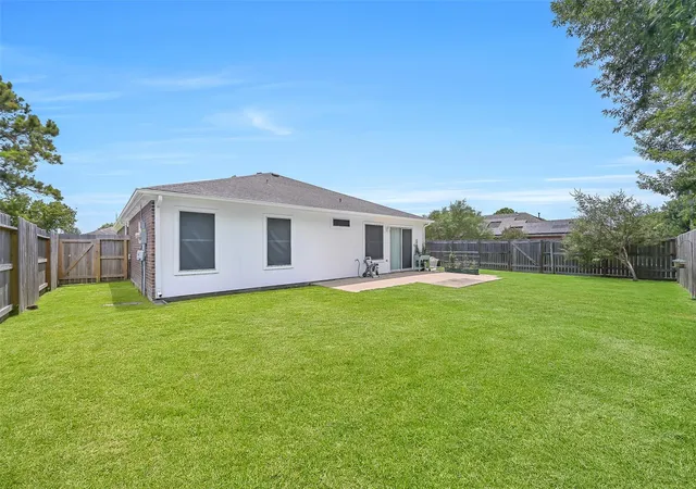 image of 3115 Berryfield Ln, Pearland, TX 77581 | MLS# 49439343