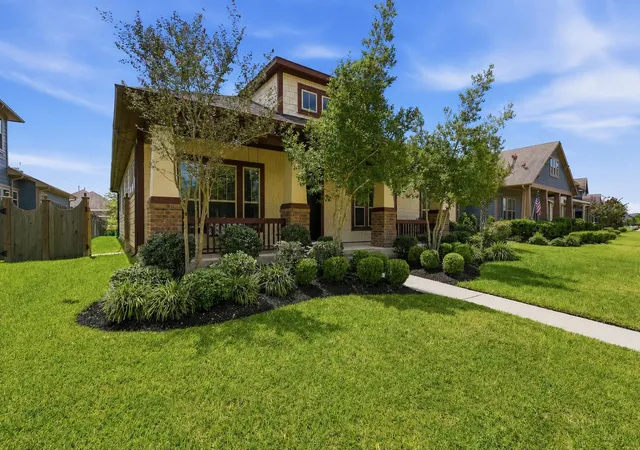 Photo 2 of Single family home for sale at 18419 Long Key Dr, Cypress, TX 77433 | MLS# 56185974 | Listing updated on 2026-09-11