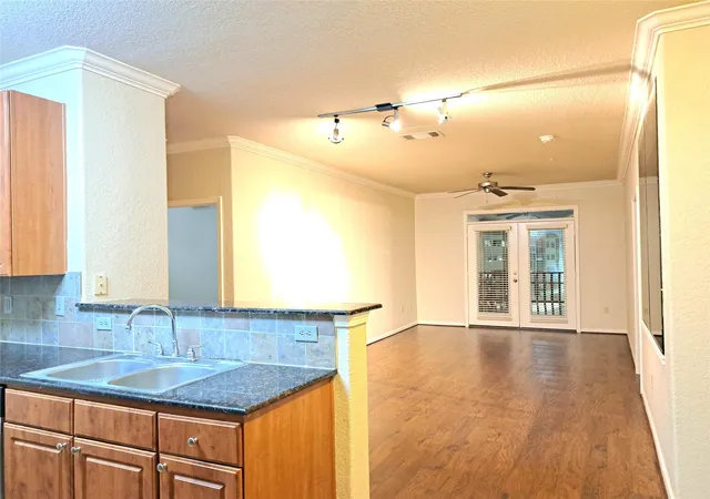 1st image of 1711 Old Spanish Trl #457, Houston, TX 77054 | MLS# 64298125