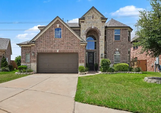 Homes for sale in League City, TX | 2622 Pisoni Ln, League City, TX 77573 | MLS# 10852012