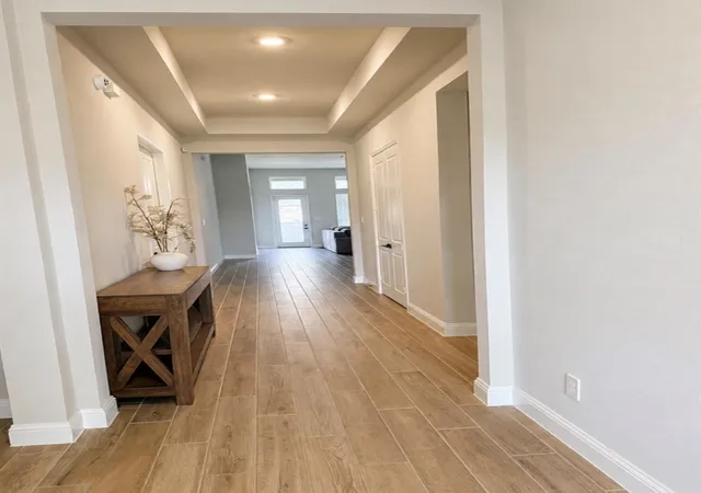 Photo 2 of Sale Pending at 16007 Tangled Vine Ln, Conroe, TX 77302 | MLS# 2252216 | Listing updated on 2026-09-17