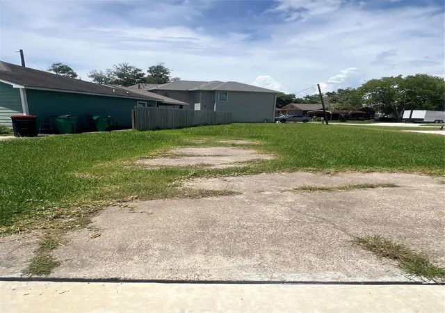 Photo 2 of Land for sale at 3150 Angelfish Cvs, Baytown, TX 77523 | MLS# 15637980 | Listing updated on 2026-06-15