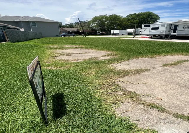 Photo 3 of Land for sale at 3150 Angelfish Cvs, Baytown, TX 77523 | MLS# 15637980 | Listing updated on 2026-06-15