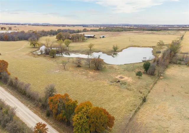 1st image of 355 County Road 144, Comanche, TX 76442 | MLS# 96150792