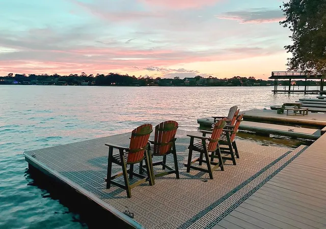 4th image of 307 Crestwood Dr, El Lago, TX 77586 | MLS# 18281755