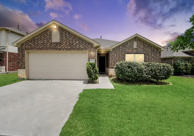 Homes for sale in Texas City, TX | 8620 Havana Dr, Texas City, TX 77591 | MLS# 92795950