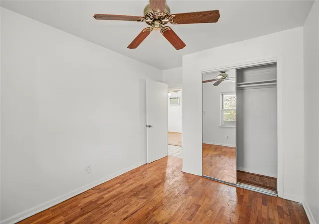 Photo 3 of Sale Pending at 10614 Faircroft Dr, Houston, TX 77048 | MLS# 64442251 | Listing updated on 2026-09-16