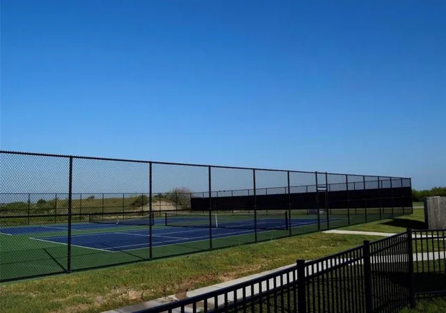 16th image of 2929 Hammock Ct, Palacios, TX 77465 | MLS# 84079762