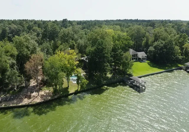 1st image of 22373 La Jolla Ct, Huntsville, TX 77320 | MLS# 83324975