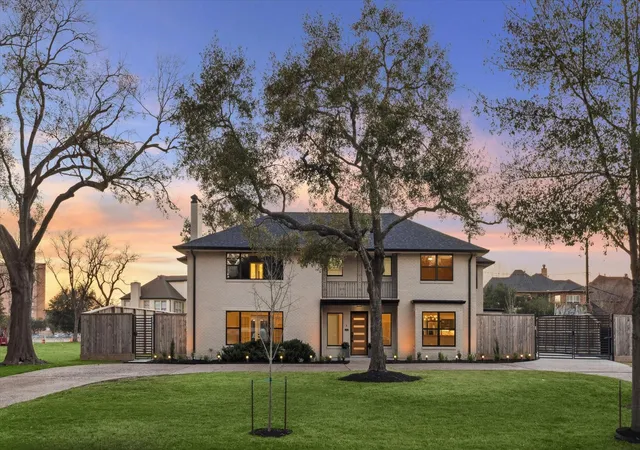 3rd image of 7516 Morningside Dr, Houston, TX 77030 | MLS# 60915707