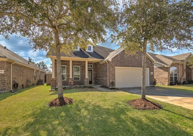 1st image of 326 Polar Bear Trl, Crosby, TX 77532 | MLS# 5658396