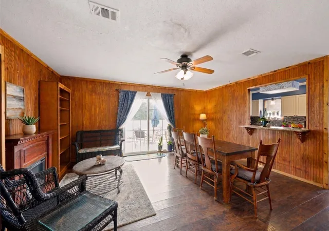 2nd image of 10521 Mary Ln, Manvel, TX 77578 | MLS# 32264947