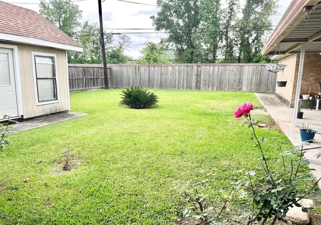 3rd image of 405 Wild Plum St, Houston, TX 77013 | MLS# 21972726