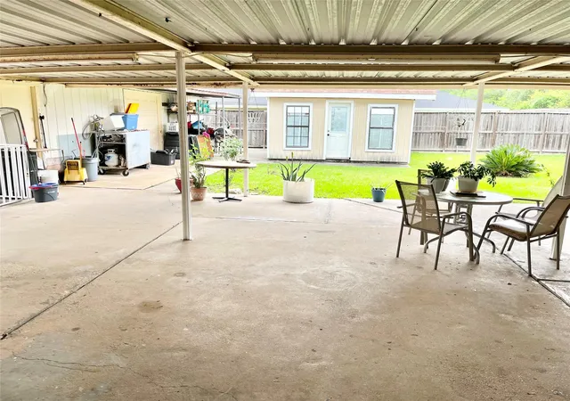 5th image of 405 Wild Plum St, Houston, TX 77013 | MLS# 21972726