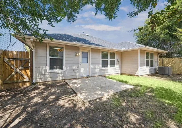25th image of 19802 Rocky Shores Dr, Tomball, TX 77375 | MLS# 34047115