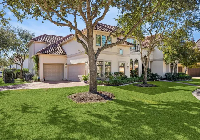 5th image of 61 Open Sands Ct, Sugar Land, TX 77479 | MLS# 76950522