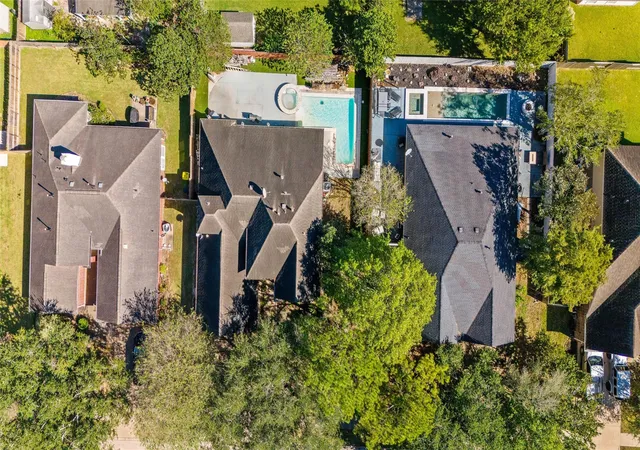 30th image of 1605 Gatecreek Dr, Pearland, TX 77581 | MLS# 32775150
