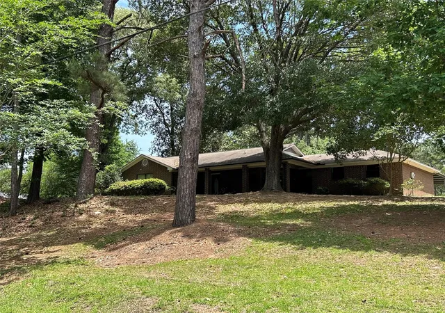 Photo 1 of Single family home for sale at 175 Checkmate, Livingston, TX 77351 | MLS# 12381088 | Listing updated on 2026-07-23