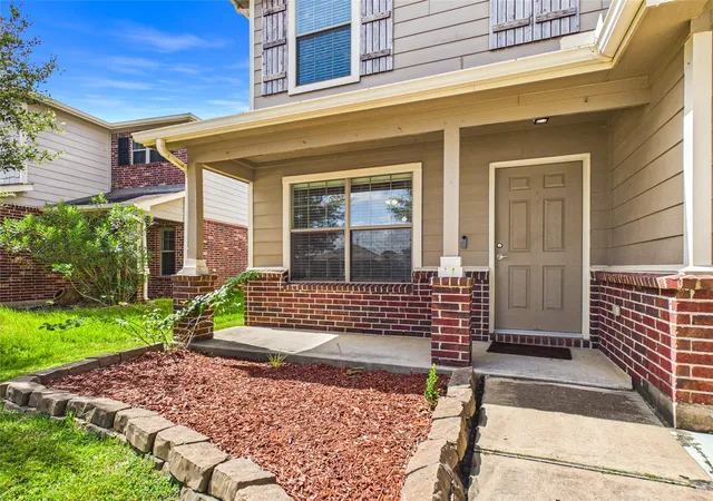 Photo 3 of Sale Pending at 21315 Slate Xing Ln, Katy, TX 77449 | MLS# 96248627 | Listing updated on 2026-09-11