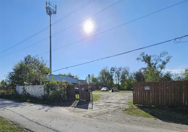 1st image of 7826 Attwater St, Houston, TX 77028 | MLS# 63418603