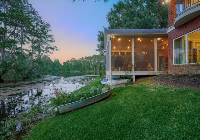 4th image of 9151 Lakeside Cir, Montgomery, TX 77316 | MLS# 25994696