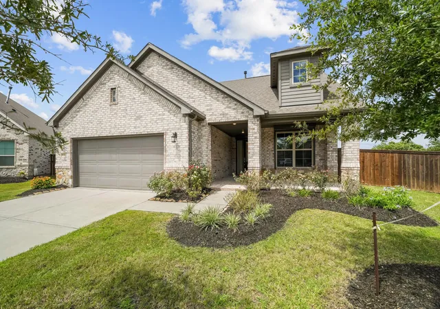 Photo 1 of Single family home for sale at 5739 Bobwhite Trl, Manvel, TX 77578 | MLS# 18169287 | Listing updated on 2026-08-10