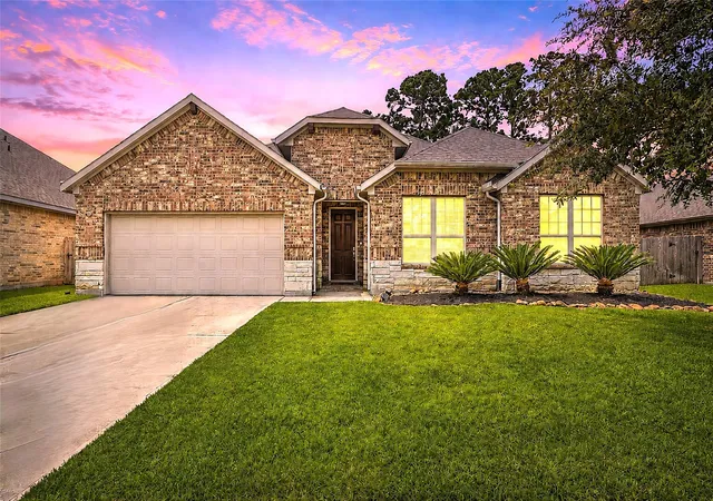 4th image of 18111 Humber River Ln, Houston, TX 77044 | MLS# 57013180