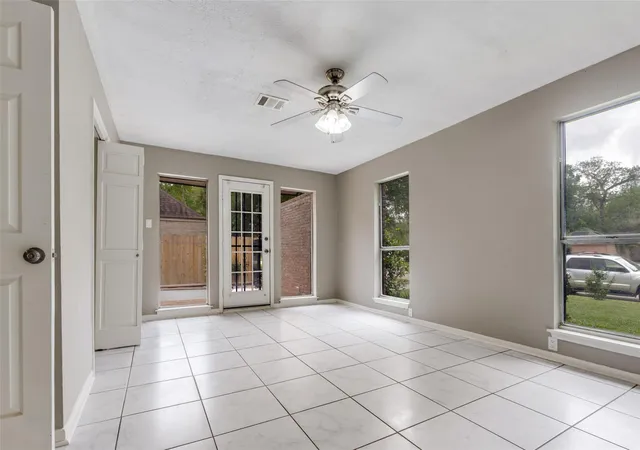 Photo 3 of Single family home for sale at 7231 Granvia Dr, Houston, TX 77083 | MLS# 92932060 | Listing updated on 2026-04-18