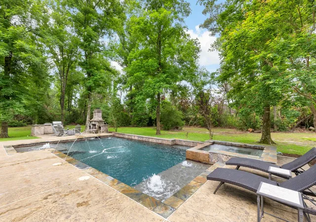 Photo 2 of Mansion for sale at 27015 Hidden Grv Landing Dr, Spring, TX 77386 | MLS# 68635122 | Listing updated on 2026-07-16
