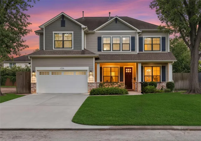 1st image of 1236 Chamboard Ln, Houston, TX 77018 | MLS# 61206001