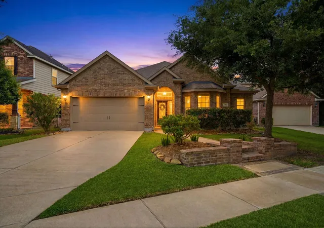 Photo 1 of Single family home for sale at 19011 Cvs Forest Ln, Cypress, TX 77433 | MLS# 75208915 | Listing updated on 2026-07-21