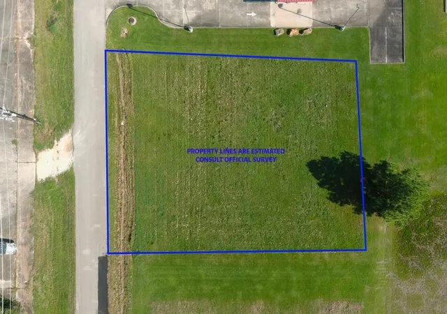 1st image of 1100 6th St, La Porte, TX 77571 | MLS# 50489398