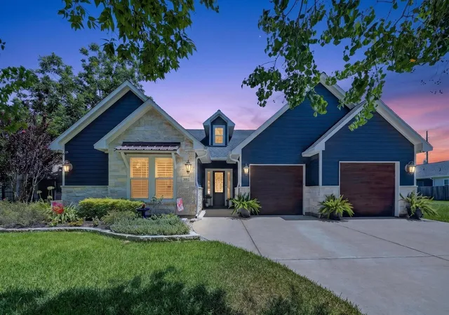 1st image of 509 Texas St, Tomball, TX 77375 | MLS# 39438554