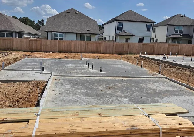 Photo 2 of Single family home for sale at 2309 Nooksack Dr, Conroe, TX 77384 | MLS# 43510707 | Listing updated on 2026-08-07