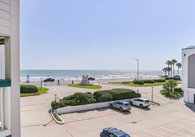 Homes for sale in Galveston, TX | 6102 Seawall Blvd #208, Galveston, TX 77551 | MLS# 80928948