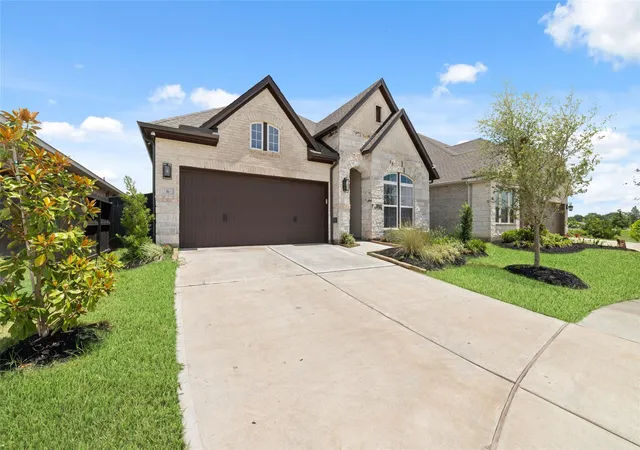Photo 2 of Single family home for sale at 6 Savory Saute Dr, Richmond, TX 77406 | MLS# 31730526 | Listing updated on 2026-09-17