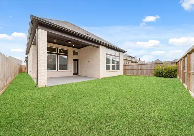 Photo 4 of Single family home for sale at 6 Savory Saute Dr, Richmond, TX 77406 | MLS# 31730526 | Listing updated on 2026-09-17