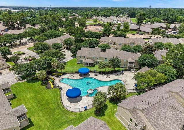 Photo 3 of Condo for sale at 13600 Breton Ridge St #31C, Houston, TX 77070 | MLS# 39471889 | Listing updated on 2026-08-07