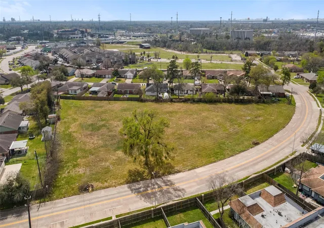 4th image of 0 Fleming Dr, Houston, TX 77013 | MLS# 26214801