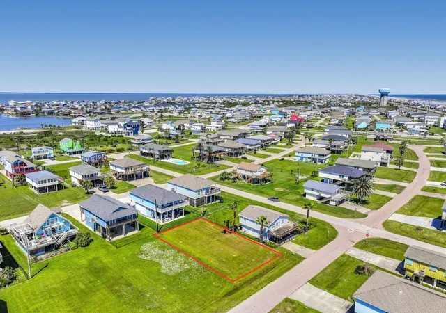 3rd image of 23158 Buena St, Galveston, TX 77554 | MLS# 93205399