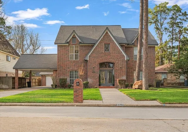 Photo 1 of Single family home for sale at 6710 Blue Hills Rd, Houston, TX 77069 | MLS# 25634841 | Listing updated on 2026-09-13