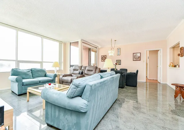 4th image of 5150 Hidalgo St #1305, Houston, TX 77056 | MLS# 72947444