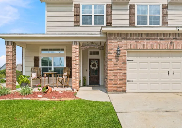 Photo 2 of Single family home for sale at 100 Capetown Cir, Montgomery, TX 77356 | MLS# 4438464 | Listing updated on 2026-09-19