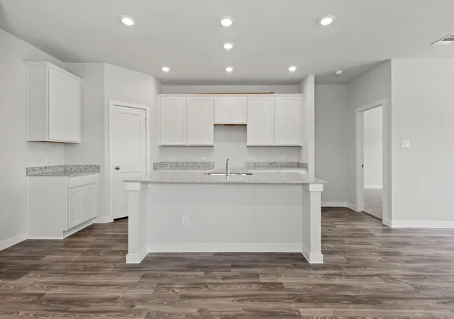 2nd image of 761 Apple Blossom Dr, La Marque, TX 77568 | MLS# 45791018