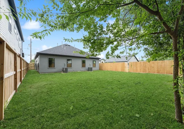 34th image of 8116 Double Ave #A/B, Houston, TX 77088 | MLS# 33833618